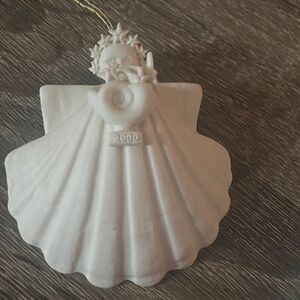 Margaret Furlong Shell Millenium 2000 ornament